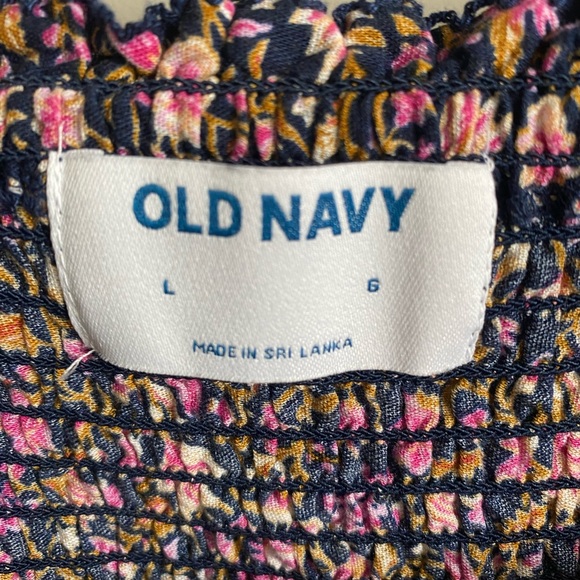 Old navy floral peplum top - Picture 3 of 5